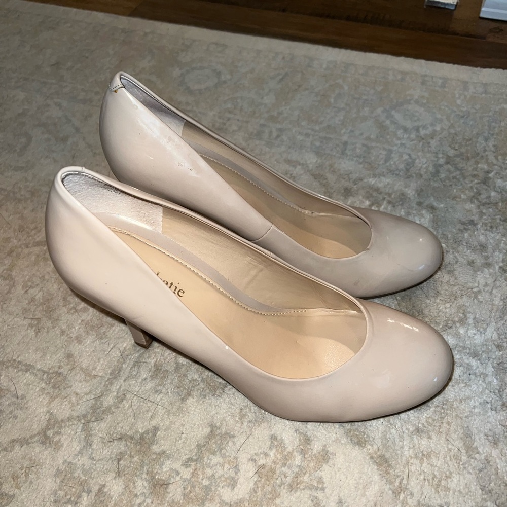 Heels - Picture 2 of 5